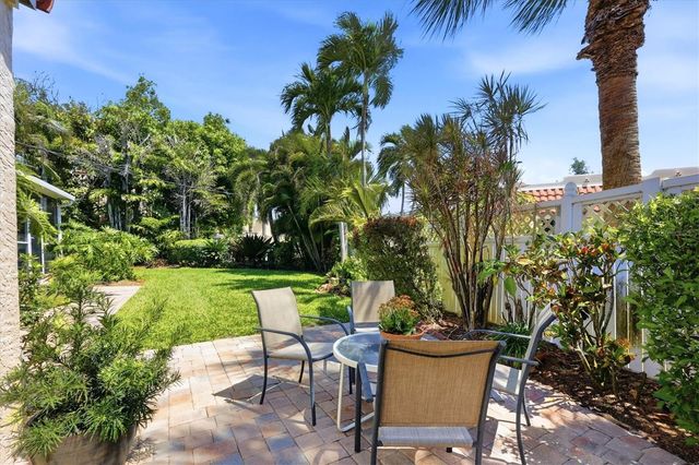 521 HARBOR DRIVE S, Venice, FL 34285