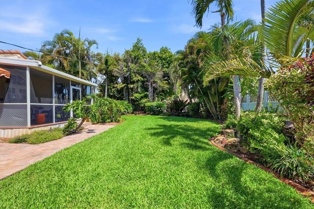 521 HARBOR DRIVE S, Venice, FL 34285