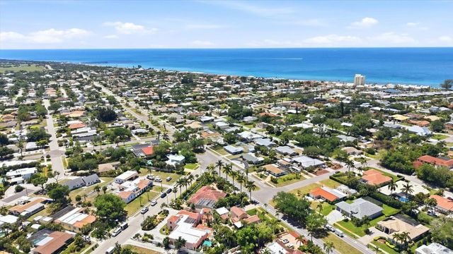 521 HARBOR DRIVE S, Venice, FL 34285