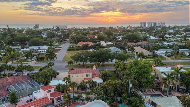 521 HARBOR DRIVE S, Venice, FL 34285