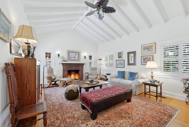 521 HARBOR DRIVE S, Venice, FL 34285