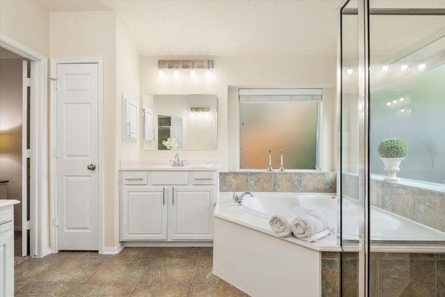 3215 Legends Mist Drive, Spring, TX 77386