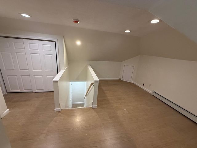 78 Lowell 2, Methuen, MA 01844