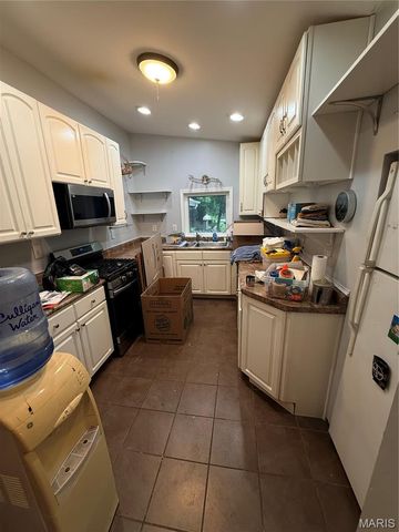 309 Jefferson Avenue, Wildwood, MO 63038