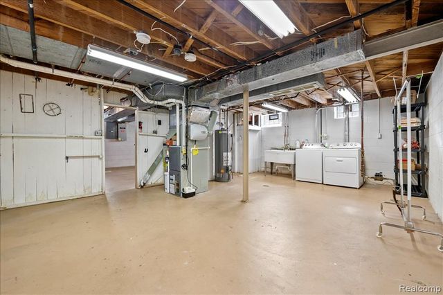 3045 Dudley Street, Dearborn, MI 48124