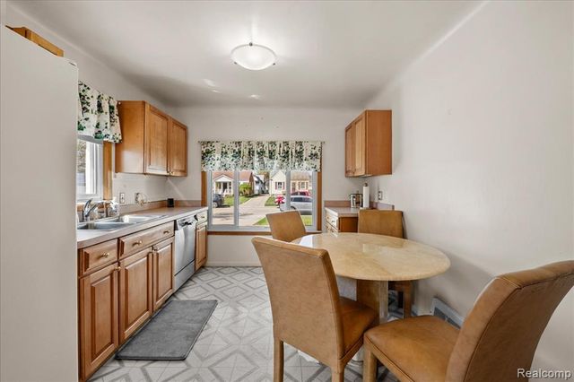 3045 Dudley Street, Dearborn, MI 48124