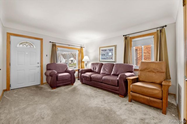 3045 Dudley Street, Dearborn, MI 48124