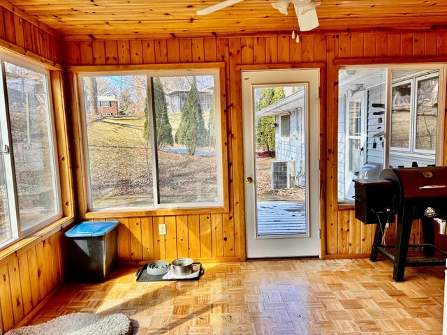 406 Robin Road, Albert Lea, MN 56007