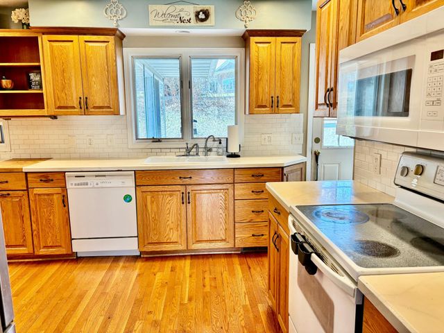 406 Robin Road, Albert Lea, MN 56007