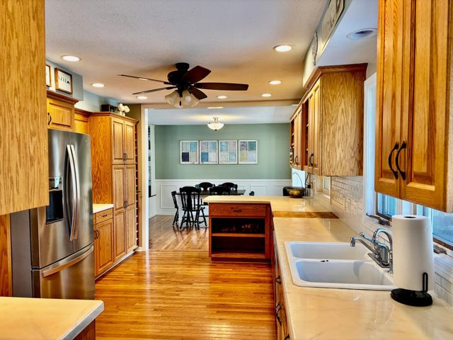 406 Robin Road, Albert Lea, MN 56007