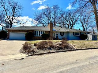 406 Robin Road, Albert Lea, MN 56007