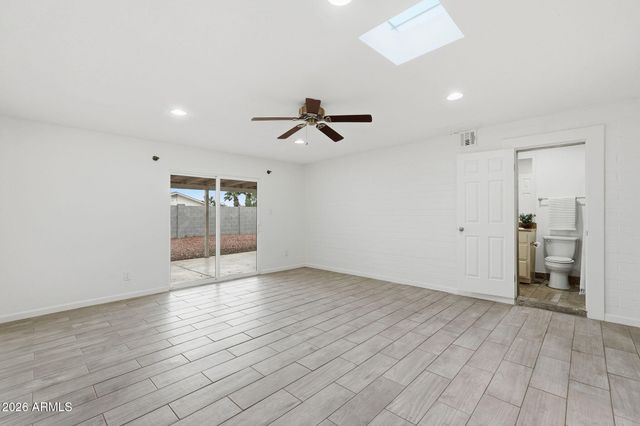 2219 S RIVER Drive, Tempe, AZ 85282