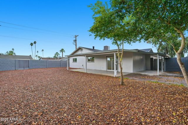 2219 S RIVER Drive, Tempe, AZ 85282
