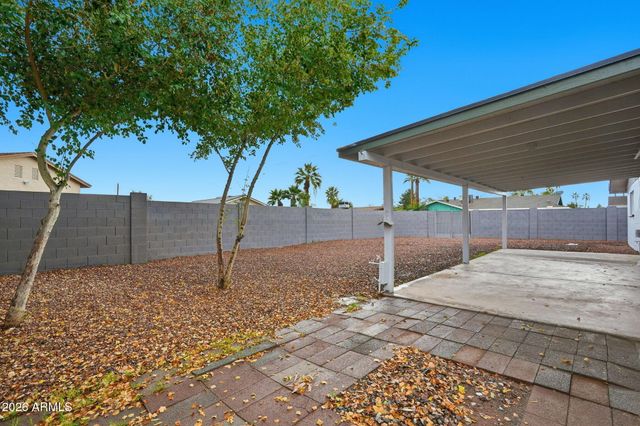 2219 S RIVER Drive, Tempe, AZ 85282