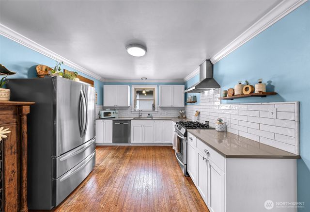 2433 Lafayette Street, Bellingham, WA 98225