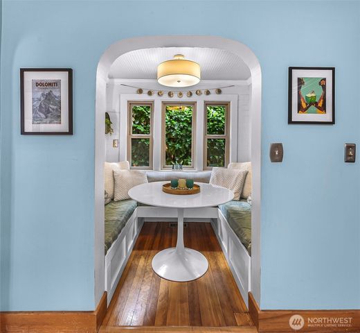 2433 Lafayette Street, Bellingham, WA 98225