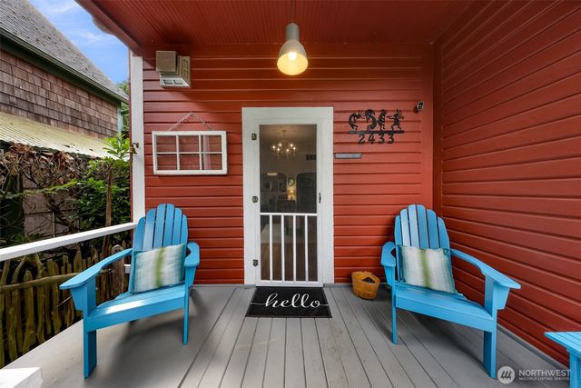 2433 Lafayette Street, Bellingham, WA 98225