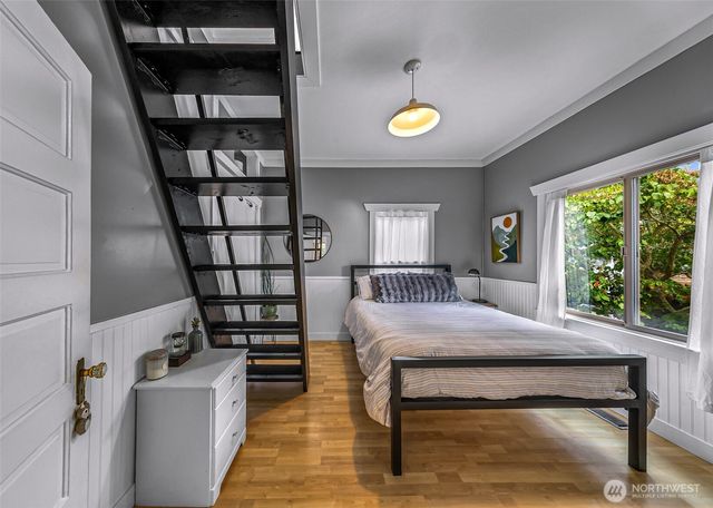 2433 Lafayette Street, Bellingham, WA 98225