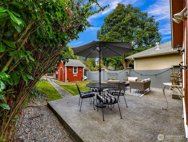 2433 Lafayette Street, Bellingham, WA 98225
