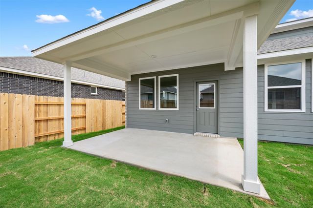306 Possumhaw LN, San Marcos, TX 78666