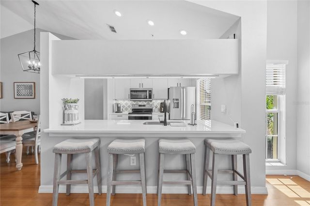 4240 BREEZEWAY BOULEVARD 321, Sarasota, FL 34238