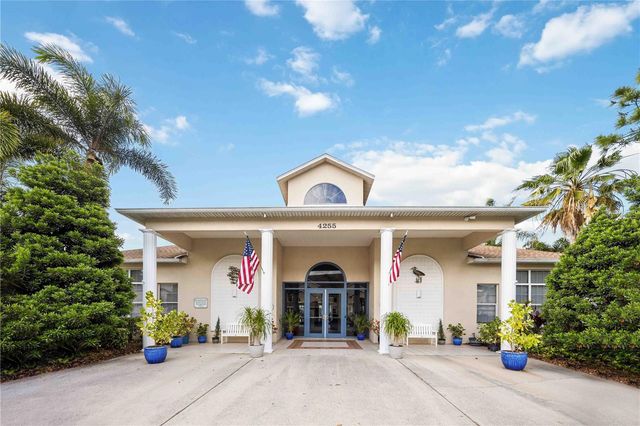 4240 BREEZEWAY BOULEVARD 321, Sarasota, FL 34238