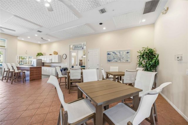 4240 BREEZEWAY BOULEVARD 321, Sarasota, FL 34238