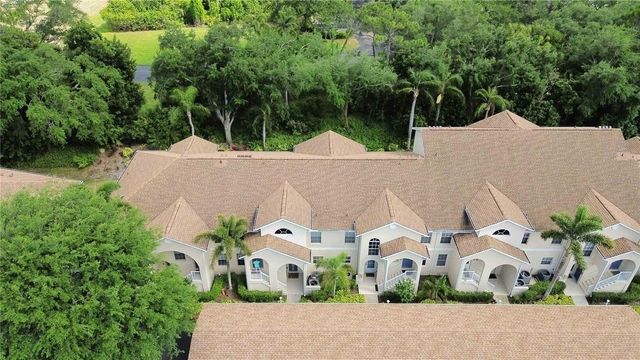 4240 BREEZEWAY BOULEVARD 321, Sarasota, FL 34238