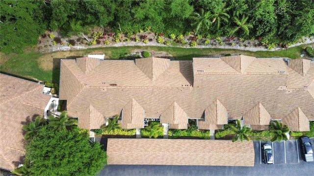 4240 BREEZEWAY BOULEVARD 321, Sarasota, FL 34238