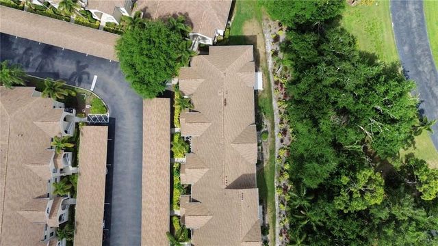 4240 BREEZEWAY BOULEVARD 321, Sarasota, FL 34238