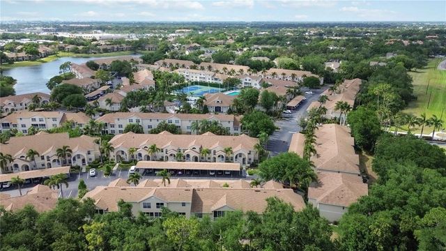 4240 BREEZEWAY BOULEVARD 321, Sarasota, FL 34238