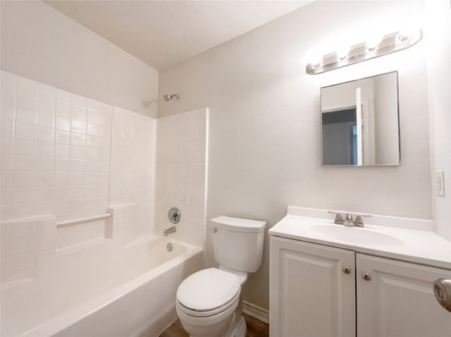 2232 Bradford Pear Drive, Little Elm, TX 75068