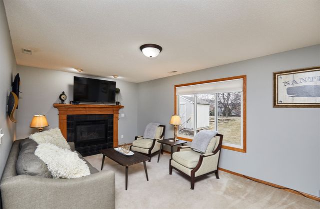 2603 NW 157th Street, Clive, IA 50325