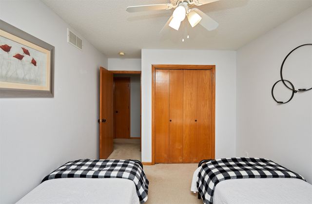 2603 NW 157th Street, Clive, IA 50325