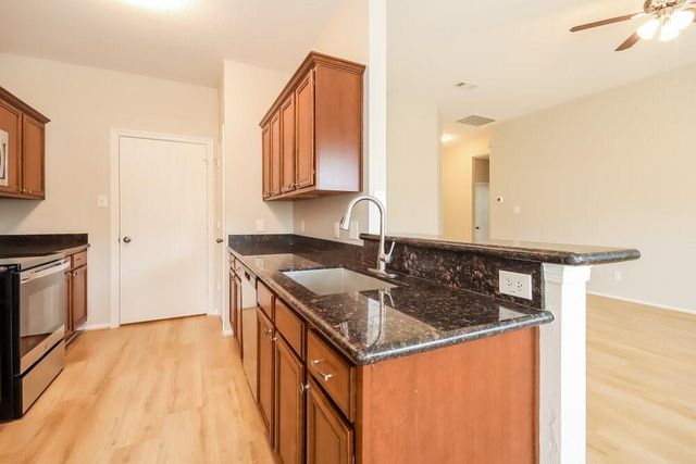 32103 Sue Lane, Pinehurst, TX 77362