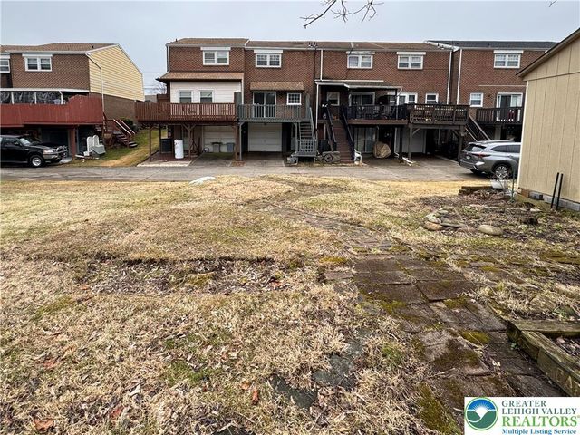 190 Front Street, Hellertown Boro, PA 18055