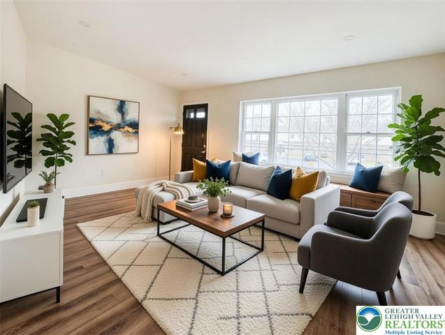 190 Front Street, Hellertown Boro, PA 18055