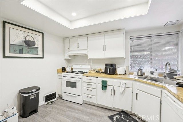 3440 W Park Balboa, Orange, CA 92868