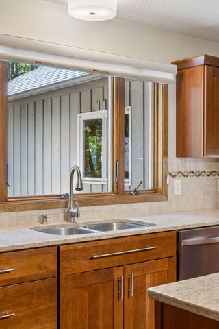 882 Willow Ridge 1, Hudson, WI 54016
