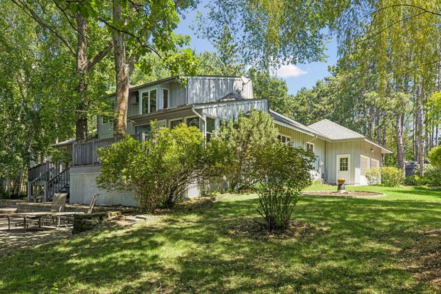 882 Willow Ridge 1, Hudson, WI 54016