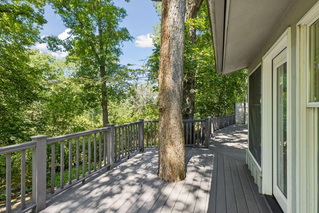 882 Willow Ridge 1, Hudson, WI 54016