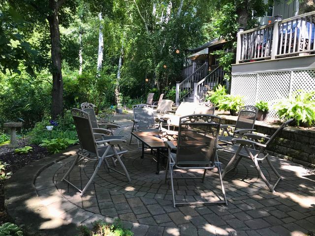 882 Willow Ridge 1, Hudson, WI 54016