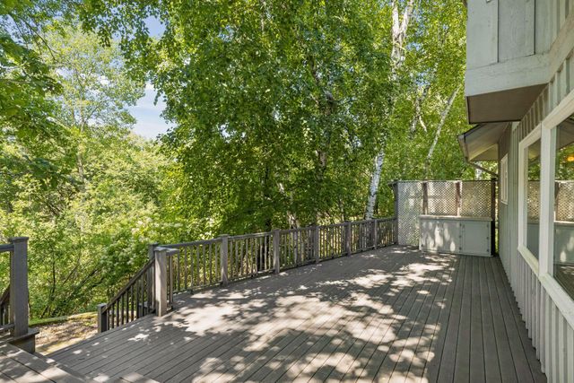 882 Willow Ridge 1, Hudson, WI 54016
