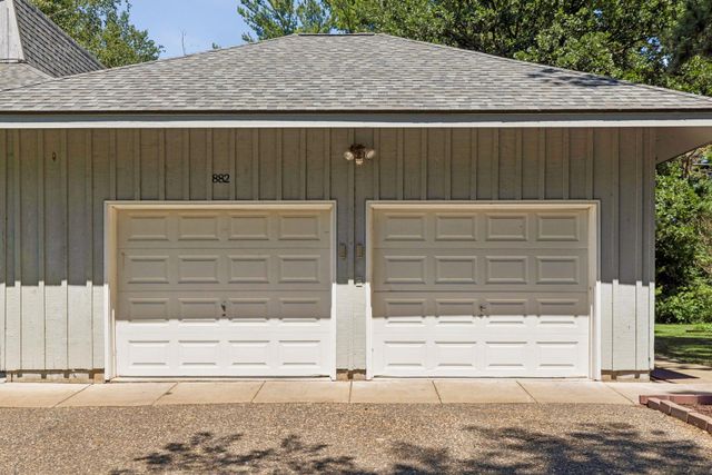 882 Willow Ridge 1, Hudson, WI 54016