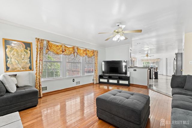 35 Trish Court, Old Bridge, NJ 08857