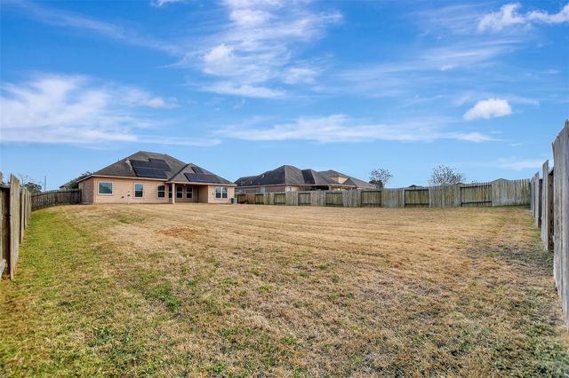 18778 Maverick Ranch Road E, Magnolia, TX 77355