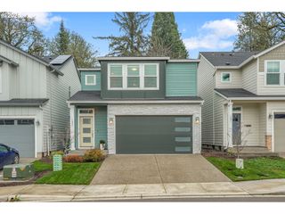 1483 19TH Ave, Forest Grove, OR 97116