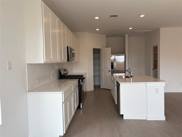 9217 SW 19th Street, Oklahoma City, OK 73128