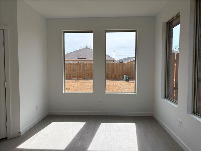 9217 SW 19th Street, Oklahoma City, OK 73128