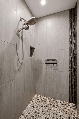 412 15th Avenue SW, Rochester, MN 55902